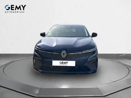 Photo 49 Renault Megane  E-Tech EV60 220 ch super charge