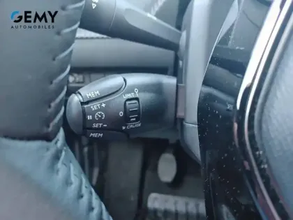 Photo 19 Peugeot 2008 Gén. II Ph2 Allure 5