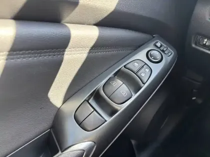 Photo 20 Nissan Juke  HYBRID 143