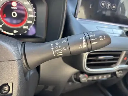 Photo 19 Nissan Juke  HYBRID 143