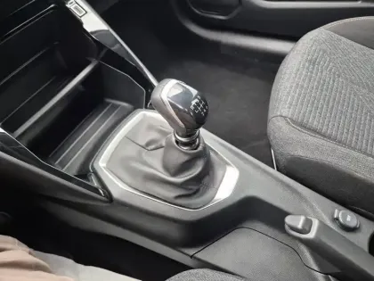 Photo 12 Peugeot 208 Gén. II Ph2 Style 5