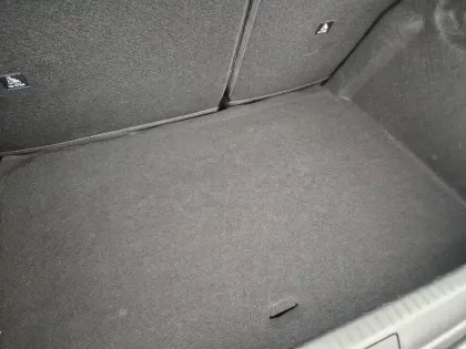 Photo 27 Peugeot 208  100 S&S BVM6