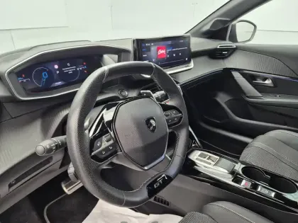 Photo 11 Peugeot 208  Hybrid 110 e-DCS6