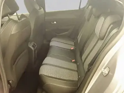 Photo 11 Peugeot 308  Hybrid 145 e-DCS6