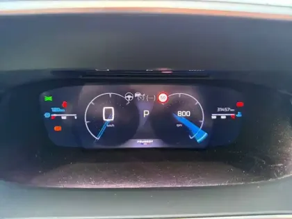 Photo 29 Peugeot 2008  BlueHDi 130 S&S EAT8