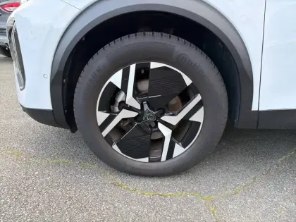 Photo 12 Peugeot 2008 Gén. II Ph2 GT 5