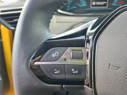 Photo 54 Peugeot 208  Electrique 50 kWh 136ch