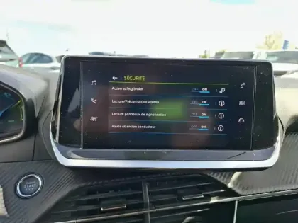 Photo 29 Peugeot 208 Gén. II Ph1 NG Style 5