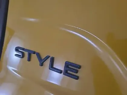 Photo 34 Peugeot 208  Electrique 50 kWh 136ch