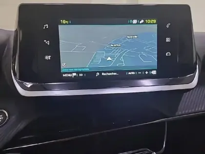 Photo 18 Peugeot 208  Electrique 50 kWh 136ch