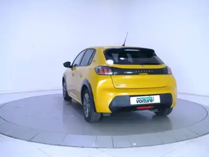 Photo 6 Peugeot 208  Electrique 50 kWh 136ch