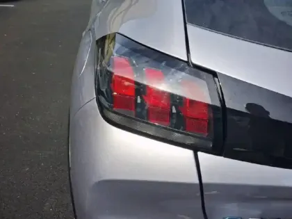 Photo 16 Peugeot 208 Gén. II Ph1 NG Active Pack 5