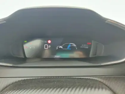 Photo 32 Peugeot 208  Hybrid 100 e-DCS6