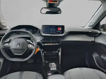 Photo 30 Peugeot 208  Hybrid 100 e-DCS6