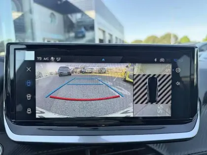 Photo 14 Peugeot 208  Electrique 54 kWh 156ch