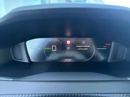 Photo 9 Peugeot 208  Electrique 54 kWh 156ch