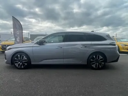 Photo 19 Peugeot 308  SW Hybrid 145 e-DCS6
