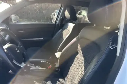 Photo 41 Suzuki Vitara Gén. II Ph2 NG Style 5