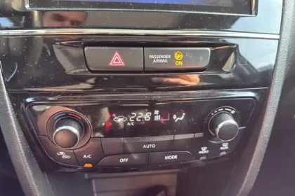 Photo 54 Suzuki Vitara Gén. II Ph2 NG Style 5