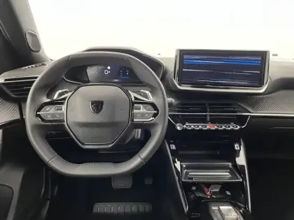 Photo 21 Peugeot 2008  Hybrid 136 e-DCS6