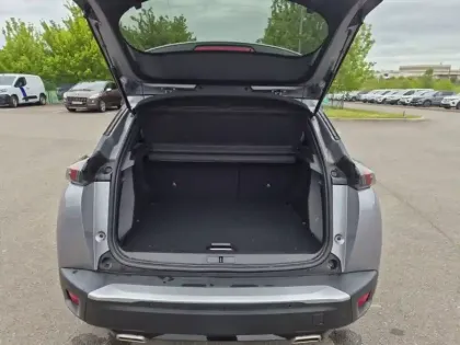 Photo 5 Peugeot 2008  PureTech 130 S&S EAT8