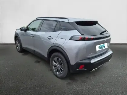 Photo 6 Peugeot 2008  PureTech 130 S&S EAT8