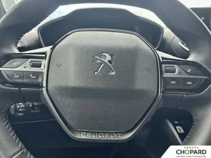 Photo 53 Peugeot 2008  Electrique 136 ch