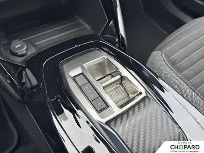 Photo 60 Peugeot 2008  Electrique 136 ch