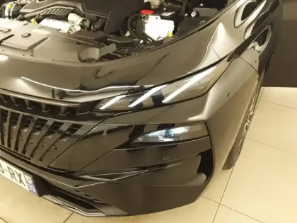 Photo 37 Peugeot 308  SW Hybrid 145 e-DCS6