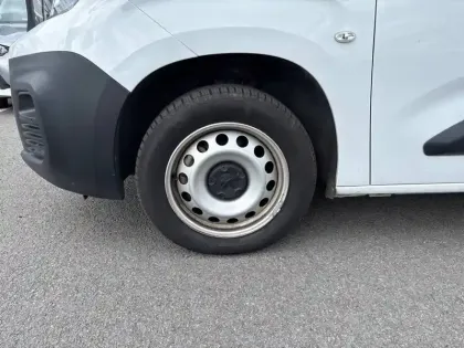 Photo 52 Peugeot Partner  FOURGON M 650 KG BLUEHDI 130 S&S EAT8