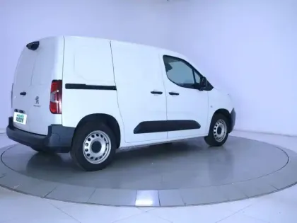 Photo 64 Peugeot Partner  FOURGON M 650 KG BLUEHDI 130 S&S EAT8