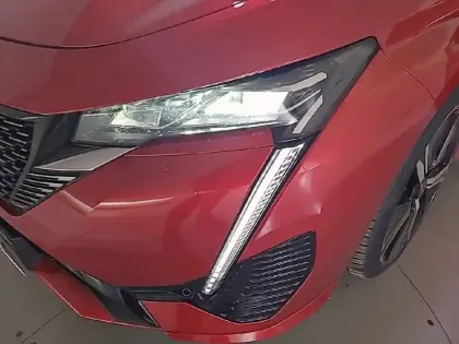 Photo 15 Peugeot 308  PHEV 180 e-EAT8