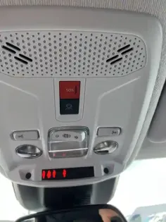 Photo 56 Peugeot 208  Electrique 54 kWh 156ch