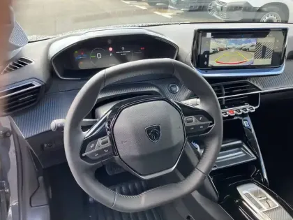 Photo 51 Peugeot 208  Electrique 54 kWh 156ch