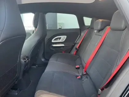 Photo 39 Mercedes CLA  Shooting Brake 250+ avec technologie EQ