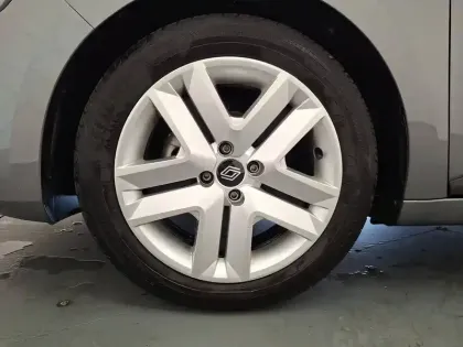 Photo 15 Renault Clio Gén. V (BJA) Ph2 Evolution 5