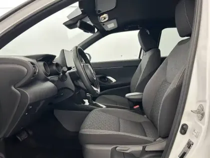 Photo 17 Toyota Yaris  Cross Hybride 116h 2WD