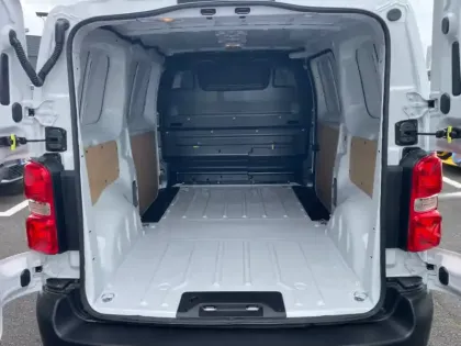 Photo 11 Peugeot Expert  FGN M DIESEL 120 CH MANUELLE