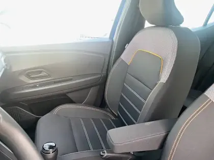 Photo 13 Dacia Sandero  TCe 90 - 22