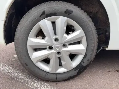 Photo 8 Dacia Sandero Gén. III (BJI) Ph1 Essentiel 5