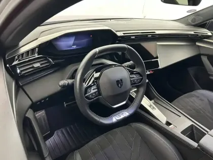 Photo 18 Peugeot 408  PHEV 180 e-EAT8