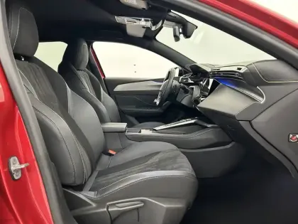 Photo 22 Peugeot 408  PHEV 180 e-EAT8