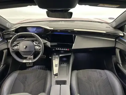 Photo 37 Peugeot 408  PHEV 180 e-EAT8
