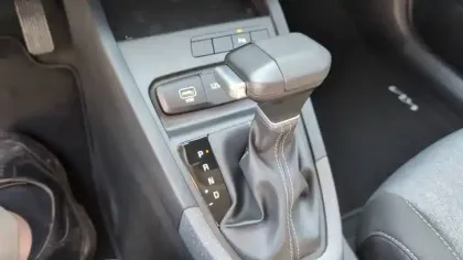 Photo 41 Kia Stonic  1.0 T-GDi 100 ch DCT7