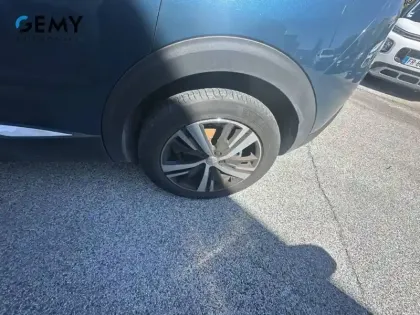 Photo 10 Peugeot 3008 Gén. II Ph2 NG GT 5