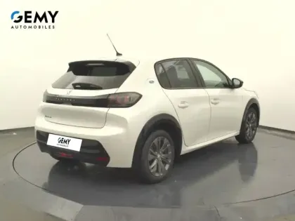 Photo 80 Peugeot 208  Electrique 50 kWh 136ch