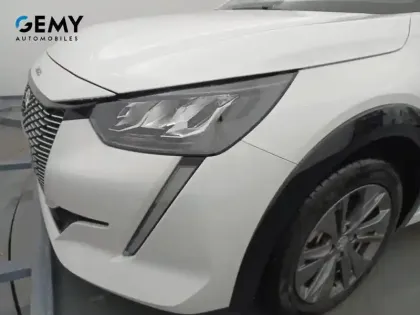 Photo 62 Peugeot 208  Electrique 50 kWh 136ch