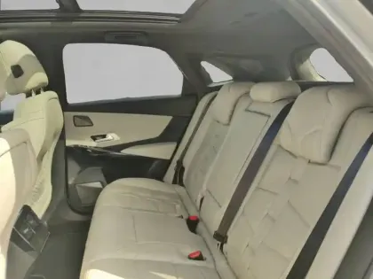 Photo 98 DS DS 7  Hybride Rechargeable E-Tense 225 EAT8