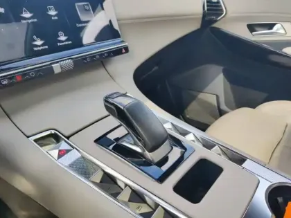 Photo 42 DS DS 7 Gén. I Ph1 Opera 5