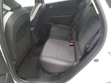 Photo 25 Renault Captur  TCe 140 - 21